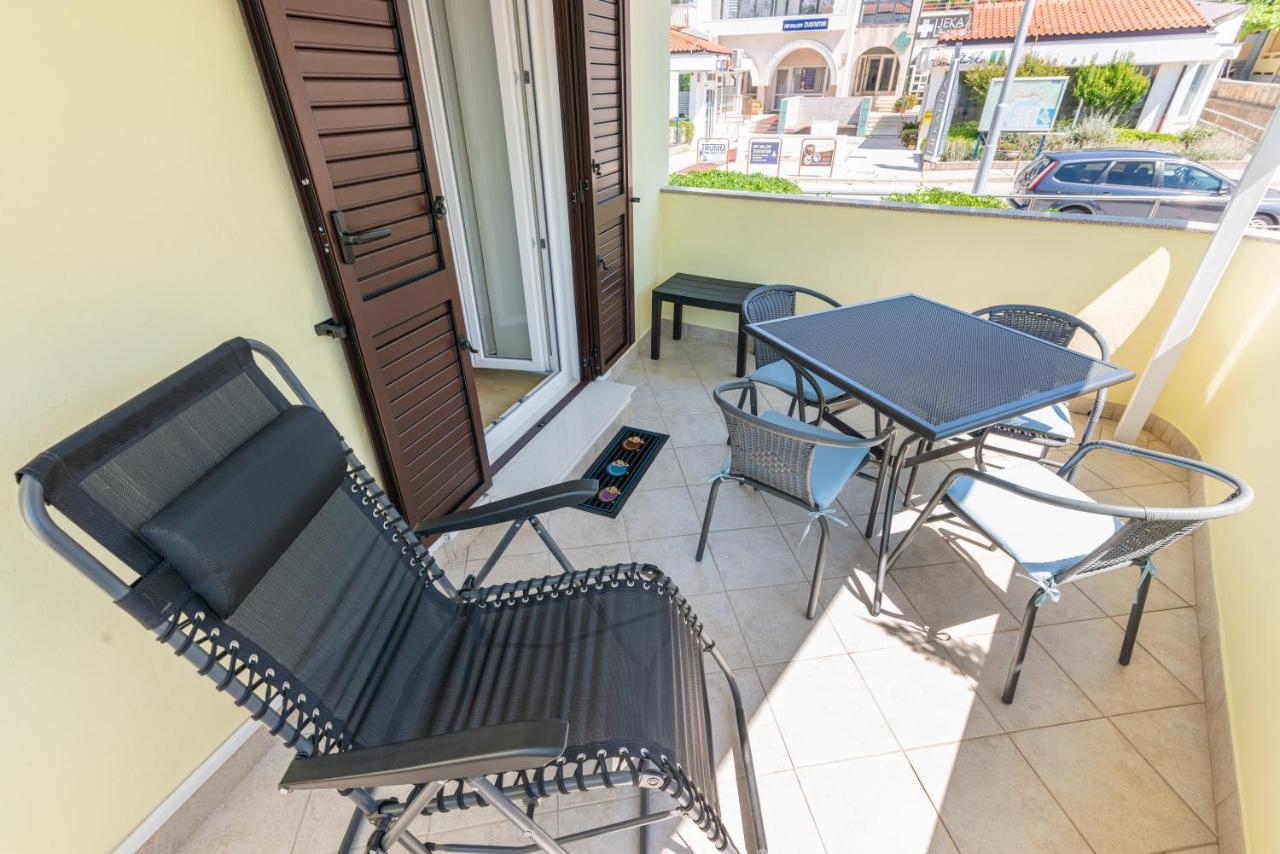 Apartment Luiza With Terrace Baška Extérieur photo
